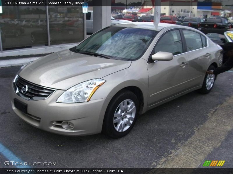 Sonoran Sand / Blond 2010 Nissan Altima 2.5