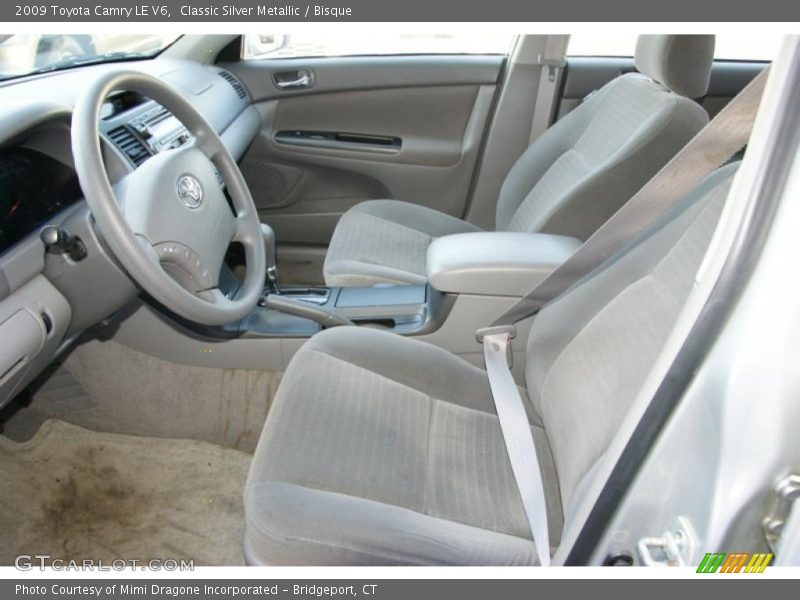 Classic Silver Metallic / Bisque 2009 Toyota Camry LE V6