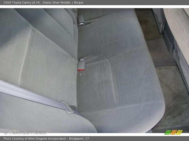 Classic Silver Metallic / Bisque 2009 Toyota Camry LE V6