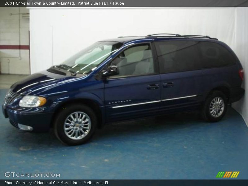 Patriot Blue Pearl / Taupe 2001 Chrysler Town & Country Limited