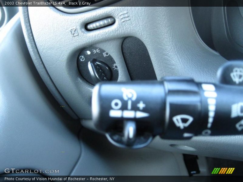 Black / Gray 2003 Chevrolet TrailBlazer LS 4x4