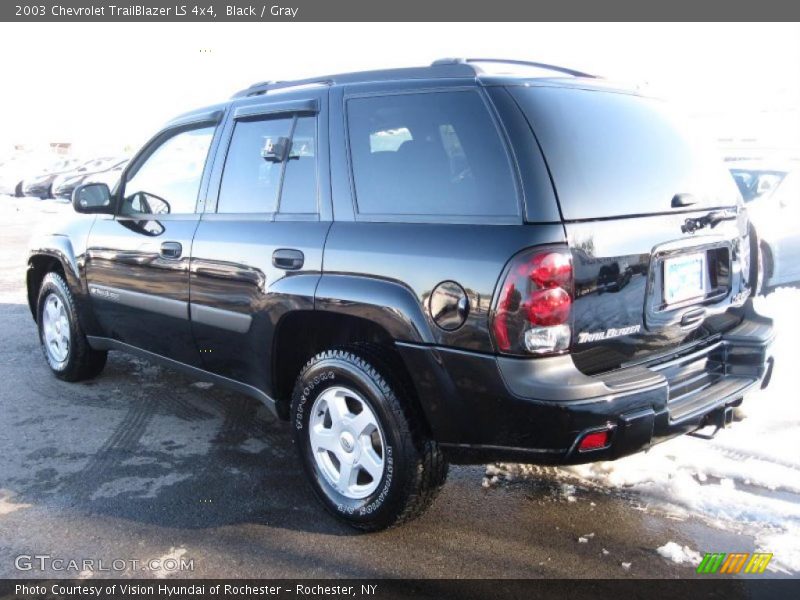 Black / Gray 2003 Chevrolet TrailBlazer LS 4x4