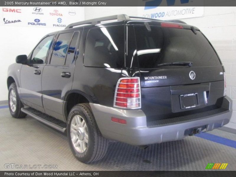 Black / Midnight Grey 2005 Mercury Mountaineer V6 AWD