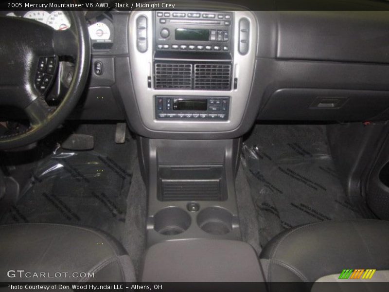 Black / Midnight Grey 2005 Mercury Mountaineer V6 AWD