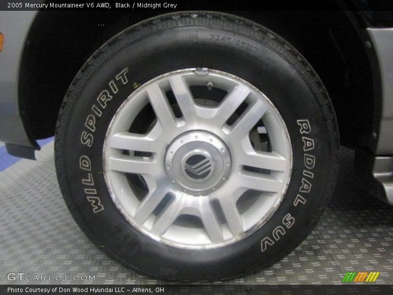 Black / Midnight Grey 2005 Mercury Mountaineer V6 AWD