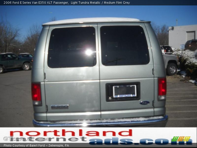 Light Tundra Metallic / Medium Flint Grey 2006 Ford E Series Van E350 XLT Passenger