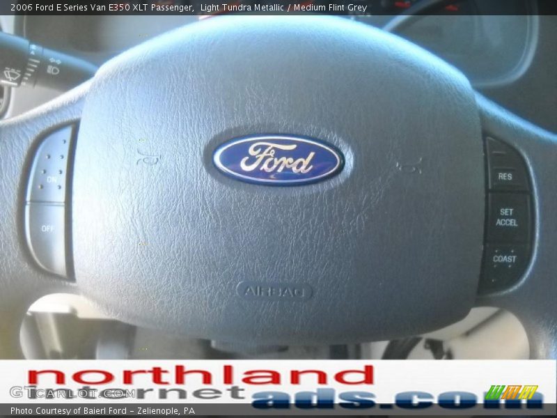 Light Tundra Metallic / Medium Flint Grey 2006 Ford E Series Van E350 XLT Passenger