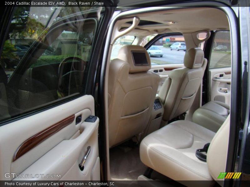 Black Raven / Shale 2004 Cadillac Escalade ESV AWD