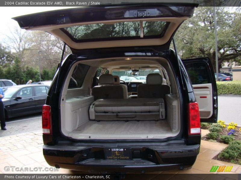 Black Raven / Shale 2004 Cadillac Escalade ESV AWD