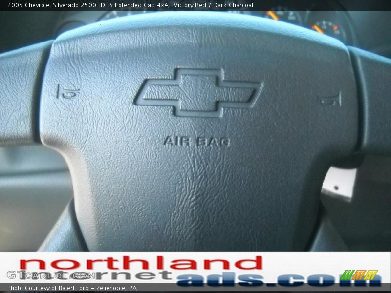 Victory Red / Dark Charcoal 2005 Chevrolet Silverado 2500HD LS Extended Cab 4x4