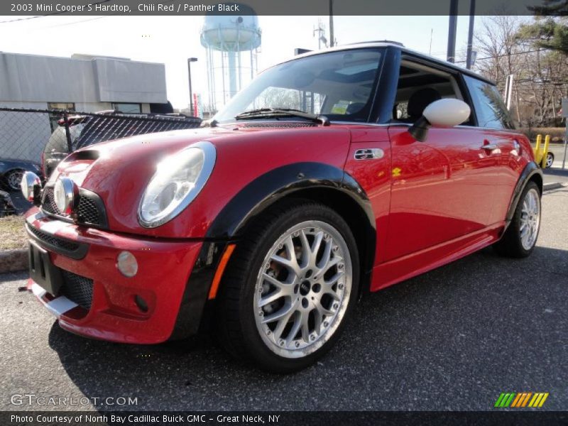Front 3/4 View of 2003 Cooper S Hardtop