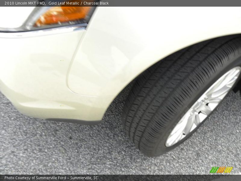 Gold Leaf Metallic / Charcoal Black 2010 Lincoln MKT FWD