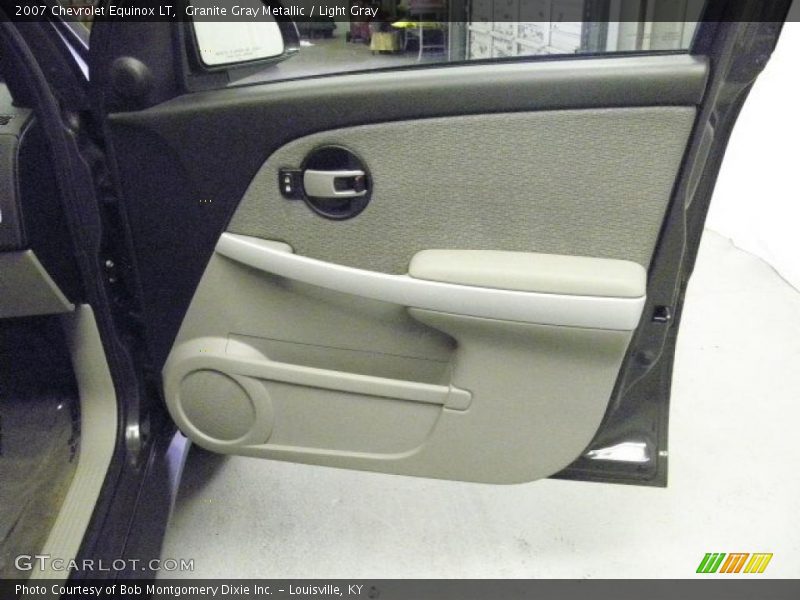 Granite Gray Metallic / Light Gray 2007 Chevrolet Equinox LT