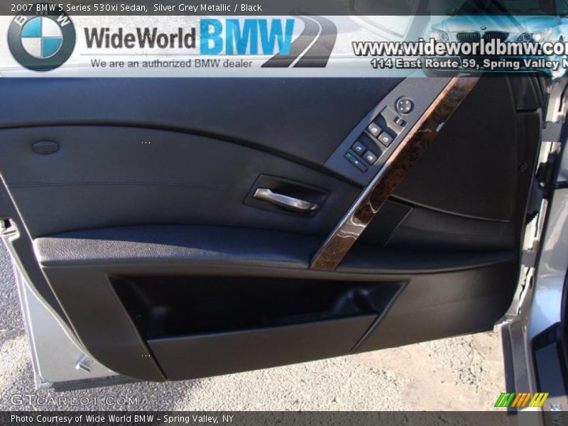 Silver Grey Metallic / Black 2007 BMW 5 Series 530xi Sedan