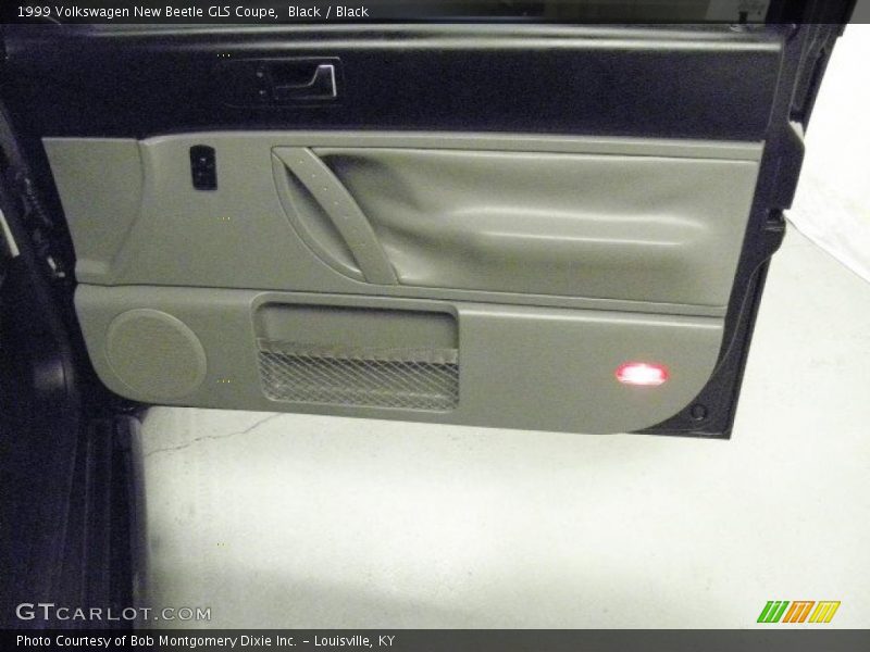 Black / Black 1999 Volkswagen New Beetle GLS Coupe