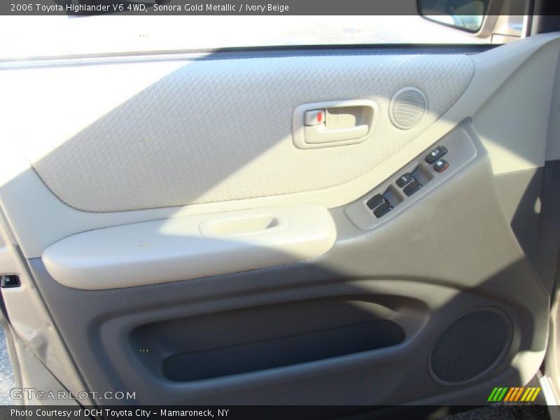 Sonora Gold Metallic / Ivory Beige 2006 Toyota Highlander V6 4WD