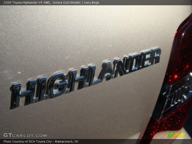 Sonora Gold Metallic / Ivory Beige 2006 Toyota Highlander V6 4WD