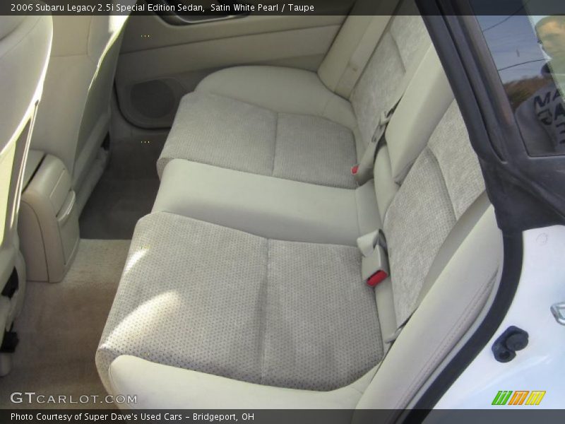 Satin White Pearl / Taupe 2006 Subaru Legacy 2.5i Special Edition Sedan