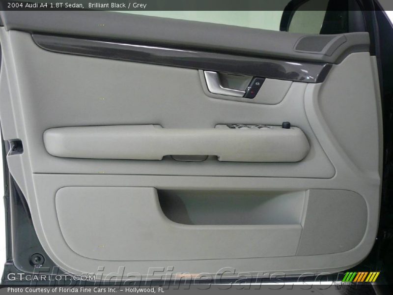 Brilliant Black / Grey 2004 Audi A4 1.8T Sedan