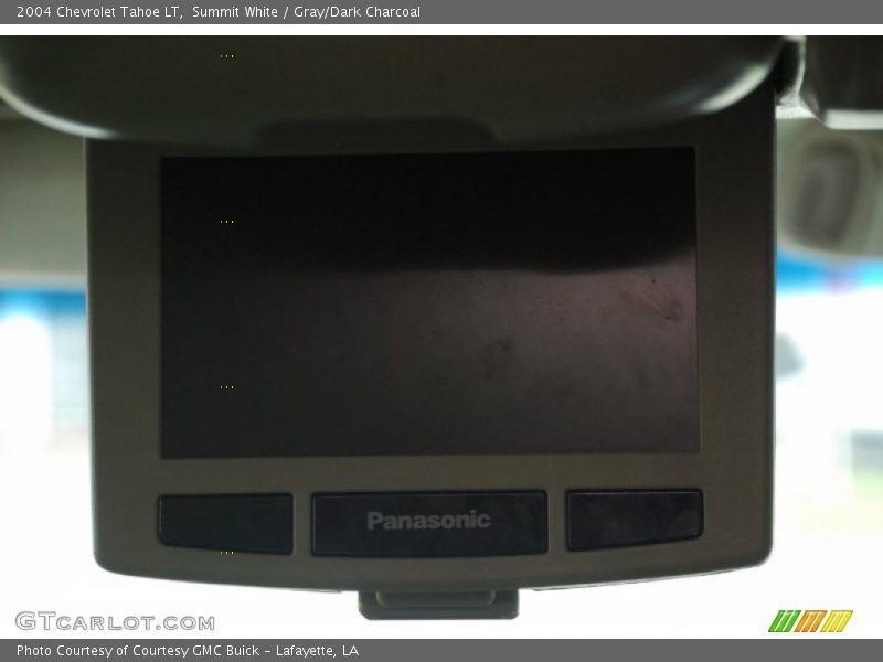 Summit White / Gray/Dark Charcoal 2004 Chevrolet Tahoe LT
