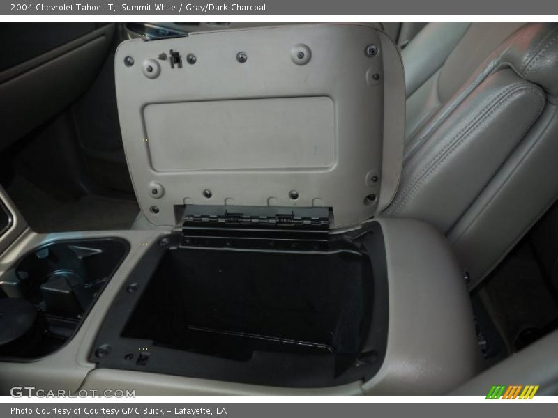 Summit White / Gray/Dark Charcoal 2004 Chevrolet Tahoe LT