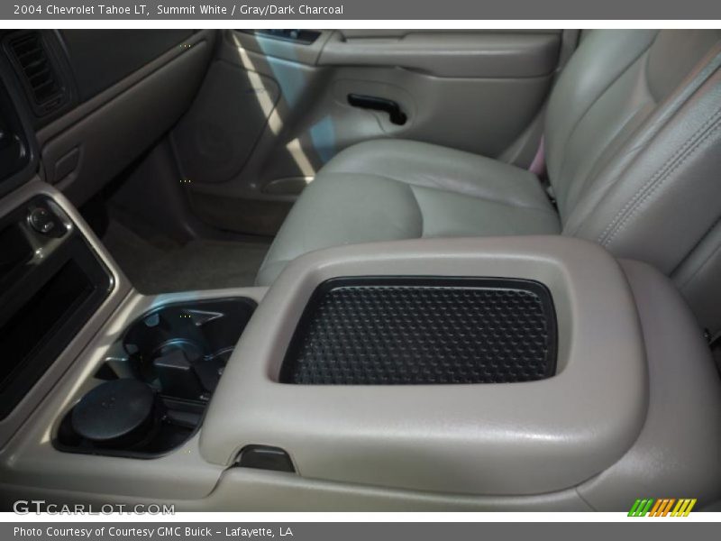 Summit White / Gray/Dark Charcoal 2004 Chevrolet Tahoe LT