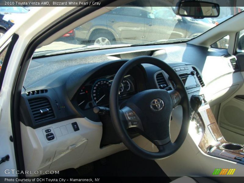 Blizzard White Pearl / Gray 2010 Toyota Venza AWD