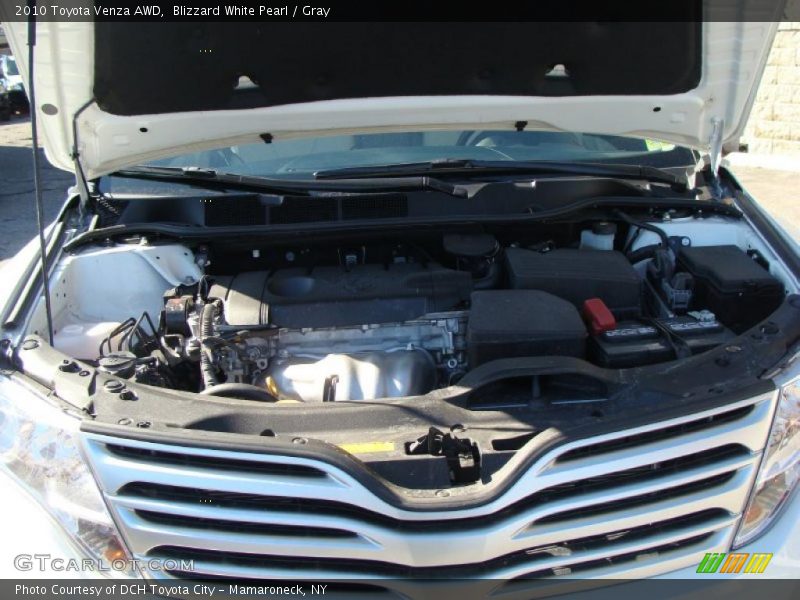 Blizzard White Pearl / Gray 2010 Toyota Venza AWD