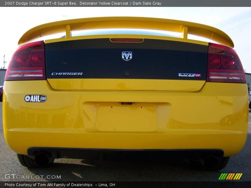 Detonator Yellow Clearcoat / Dark Slate Gray 2007 Dodge Charger SRT-8 Super Bee