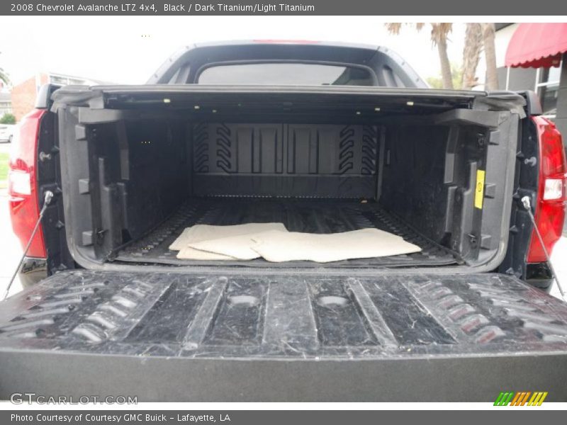 Black / Dark Titanium/Light Titanium 2008 Chevrolet Avalanche LTZ 4x4