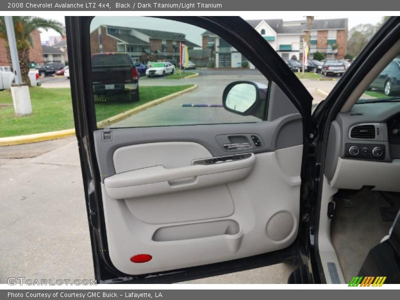 Black / Dark Titanium/Light Titanium 2008 Chevrolet Avalanche LTZ 4x4