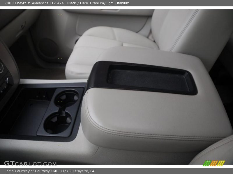 Black / Dark Titanium/Light Titanium 2008 Chevrolet Avalanche LTZ 4x4