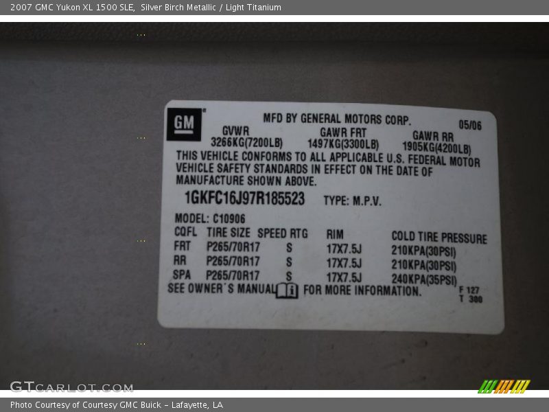 Silver Birch Metallic / Light Titanium 2007 GMC Yukon XL 1500 SLE