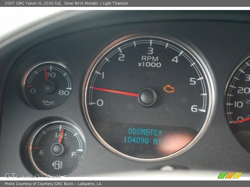 Silver Birch Metallic / Light Titanium 2007 GMC Yukon XL 1500 SLE