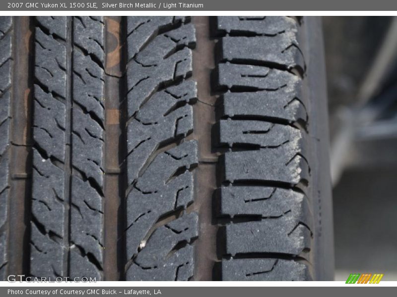 Silver Birch Metallic / Light Titanium 2007 GMC Yukon XL 1500 SLE