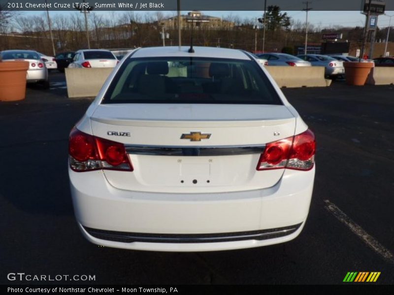 Summit White / Jet Black 2011 Chevrolet Cruze LT/RS