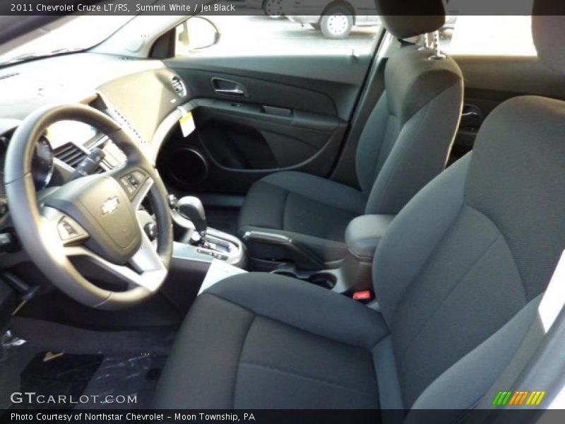 Summit White / Jet Black 2011 Chevrolet Cruze LT/RS