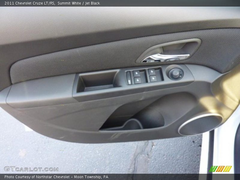 Summit White / Jet Black 2011 Chevrolet Cruze LT/RS