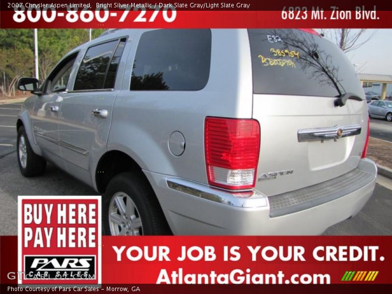 Bright Silver Metallic / Dark Slate Gray/Light Slate Gray 2007 Chrysler Aspen Limited