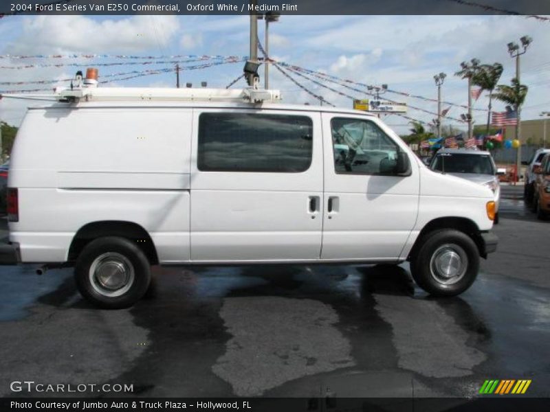 Oxford White / Medium Flint 2004 Ford E Series Van E250 Commercial