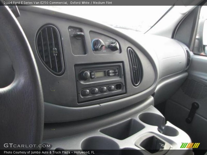 Oxford White / Medium Flint 2004 Ford E Series Van E250 Commercial