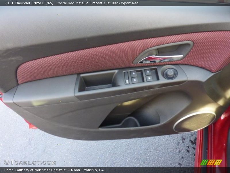 Door Panel of 2011 Cruze LT/RS