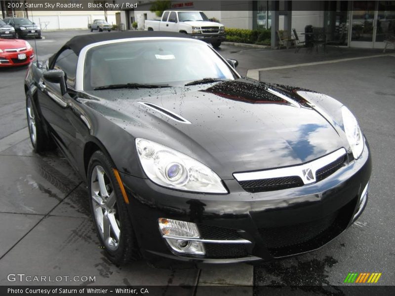Black Onyx / Red 2007 Saturn Sky Roadster