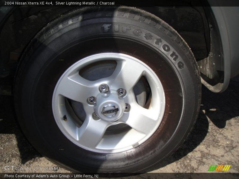 Silver Lightning Metallic / Charcoal 2004 Nissan Xterra XE 4x4