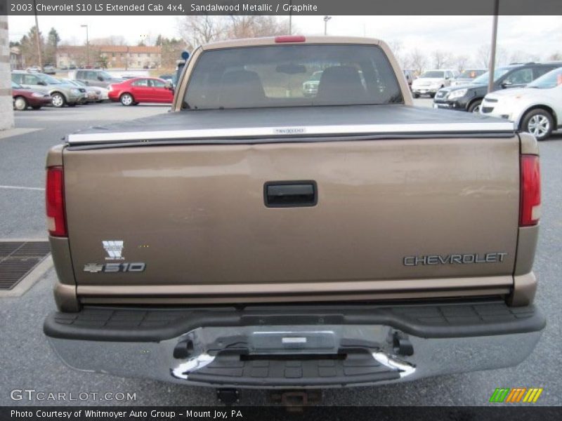 Sandalwood Metallic / Graphite 2003 Chevrolet S10 LS Extended Cab 4x4