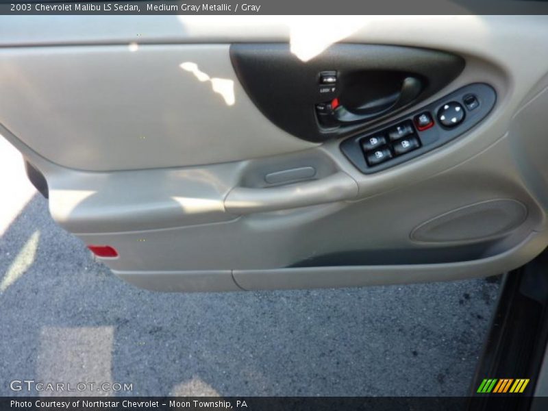 Medium Gray Metallic / Gray 2003 Chevrolet Malibu LS Sedan