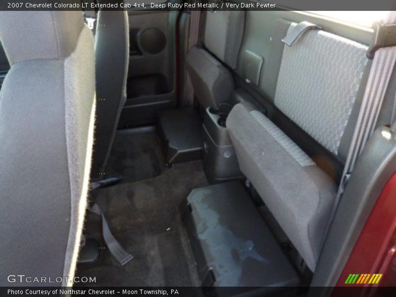 Deep Ruby Red Metallic / Very Dark Pewter 2007 Chevrolet Colorado LT Extended Cab 4x4