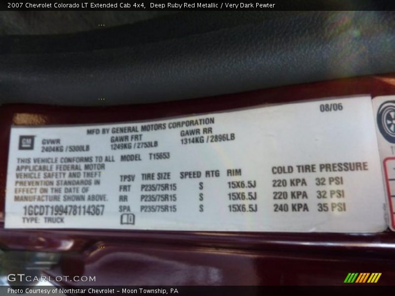 Deep Ruby Red Metallic / Very Dark Pewter 2007 Chevrolet Colorado LT Extended Cab 4x4