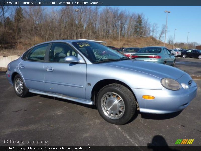 Light Denim Blue Metallic / Medium Graphite 1998 Ford Taurus SE