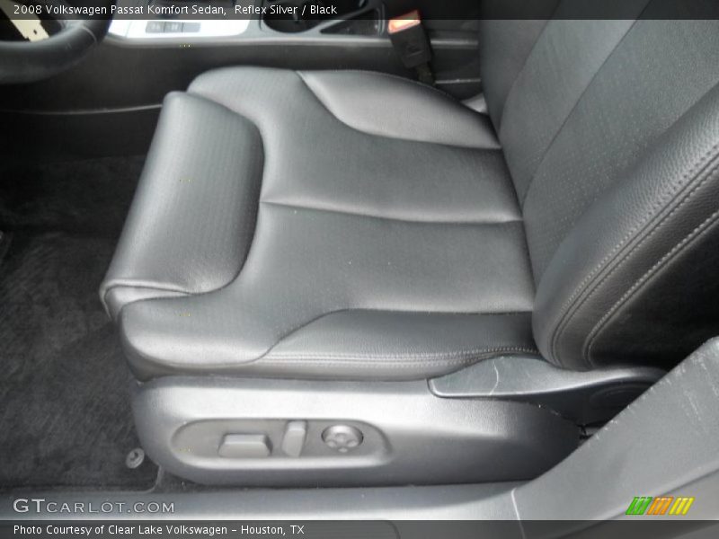 Reflex Silver / Black 2008 Volkswagen Passat Komfort Sedan